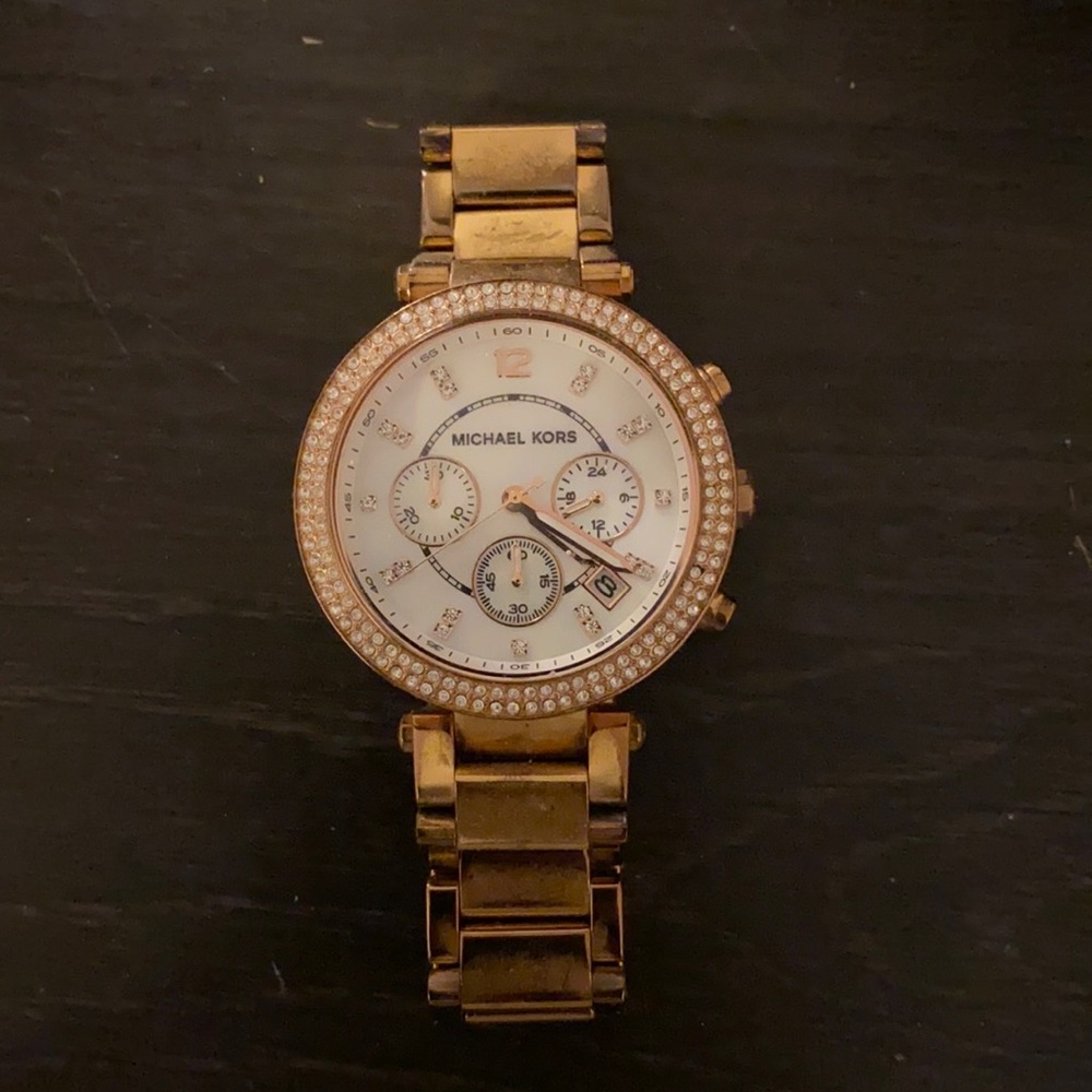 Michael Kors rose gold watch
